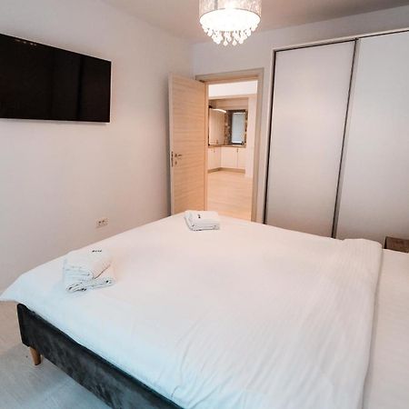 WAVE 3 Promenada Apartments Navodari Bagian luar foto