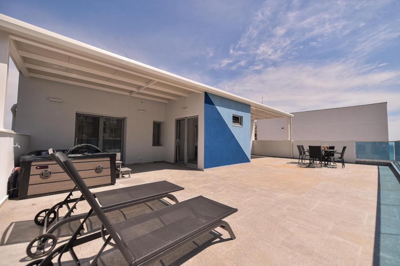 WAVE 3 Promenada Apartments Navodari Bagian luar foto
